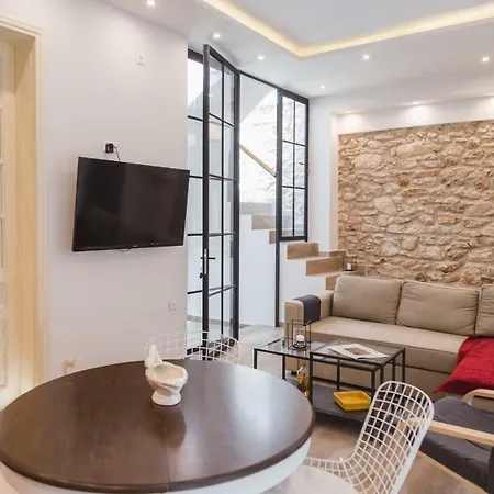 Allstar Boutique House In Downtown, Direct Connection With Airport