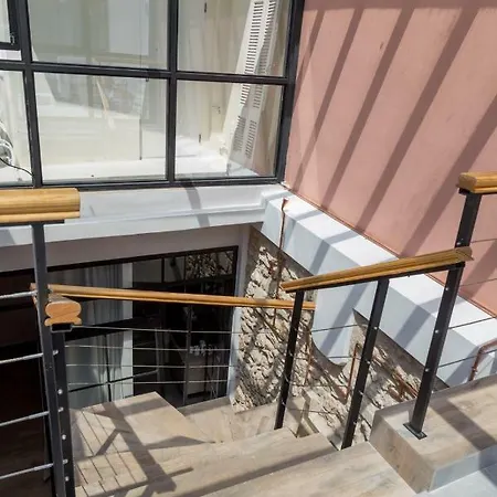 Villa Allstar Boutique House In Downtown, Direct Connection With Airport *